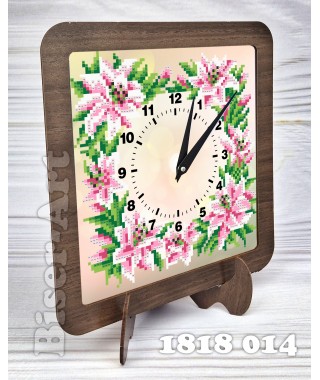 Годинник в обрамленні (1818014)